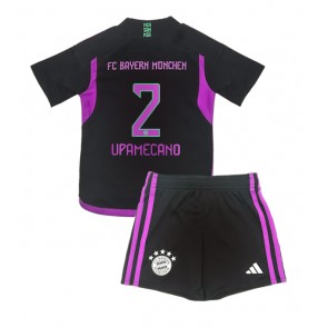 Bayern Munich Dayot Upamecano #2 Venkovní dres komplet pro Děti 2023-24 Krátkým Rukávem (+ Krátké kalhoty)