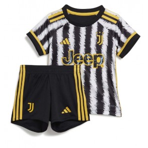 Juventus Domácí dres komplet pro Děti 2023-24 Krátkým Rukávem (+ Krátké kalhoty)