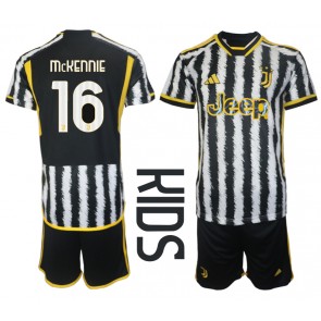 Juventus Weston McKennie #16 Domácí dres komplet pro Děti 2023-24 Krátkým Rukávem (+ Krátké kalhoty)