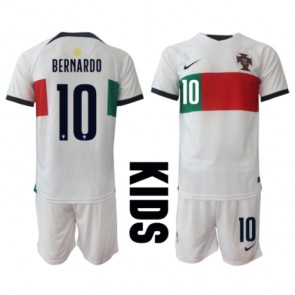 Portugalsko Bernardo Silva #10 Venkovní dres komplet pro Děti MS 2022 Krátkým Rukávem (+ Krátké kalhoty)
