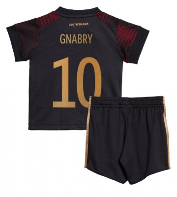 Německo Serge Gnabry #10 Venkovní dres komplet pro Děti MS 2022 Krátkým Rukávem (+ Krátké kalhoty)